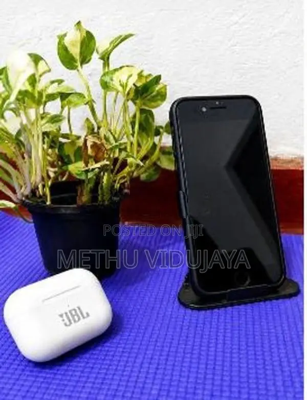 Apple iPhone 7 (Used)