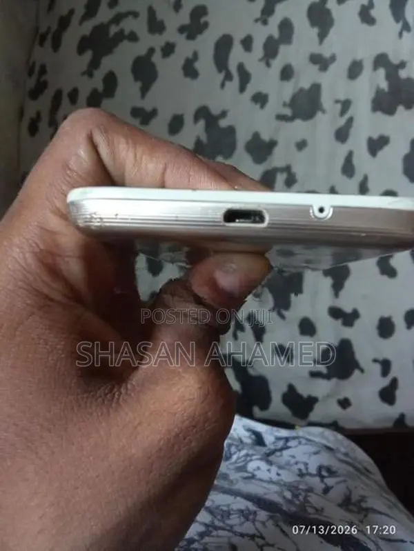 Samsung Galaxy J2 (Used)