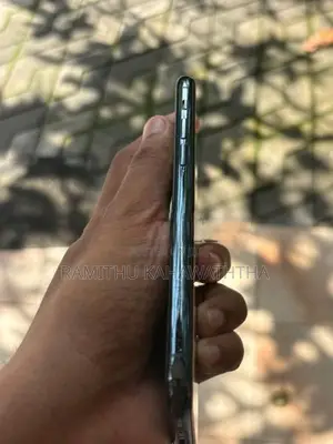 Apple iPhone 11 Pro (Used)