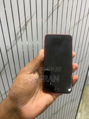 Apple iPhone SE 2 (Used)