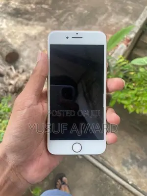 Apple iPhone 8 Rose Gold (Used)