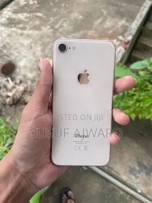 Apple iPhone 8 Rose Gold (Used)