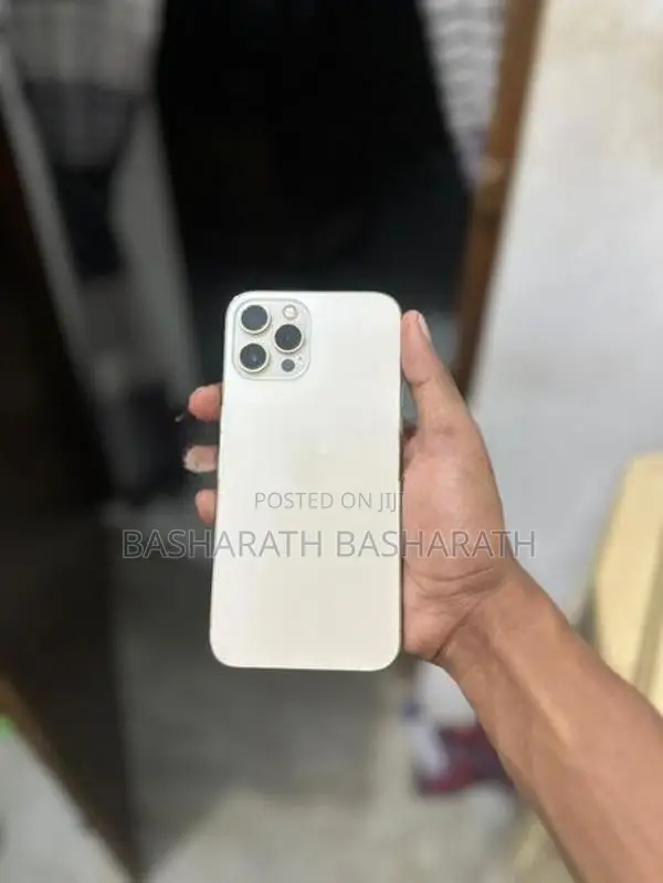 Apple iPhone 11 Pro Max (Used)