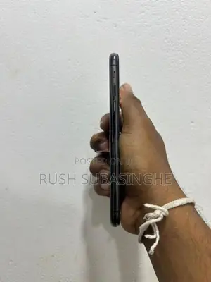 Apple iPhone XS 64GB (Used)