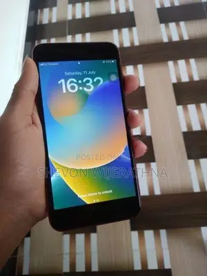 Apple iPhone 8 Plus (Used)