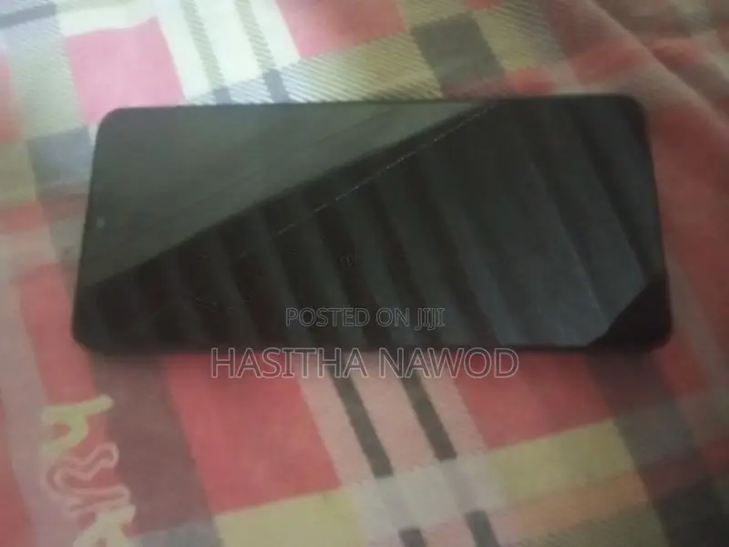 Samsung Galaxy A06 (Used)