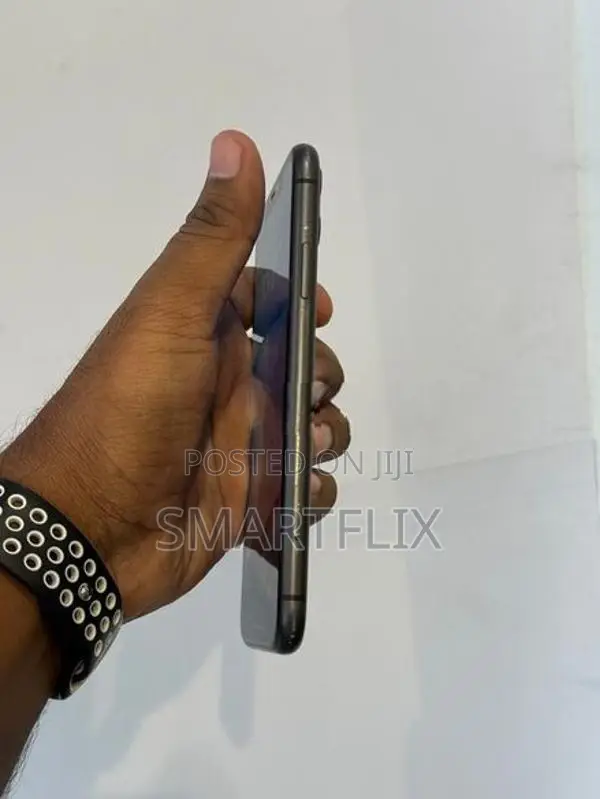 Apple iPhone 11 (Brand New)