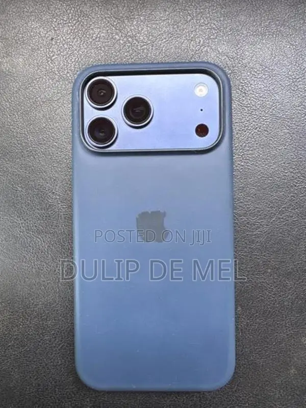 Apple iPhone 17 Pro Max (Used)