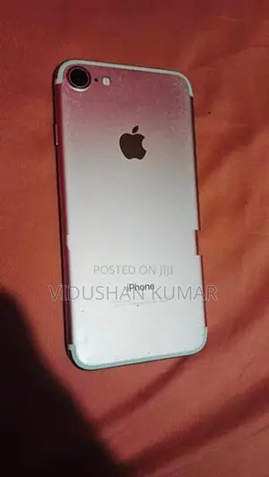Apple iPhone 7 (Used)