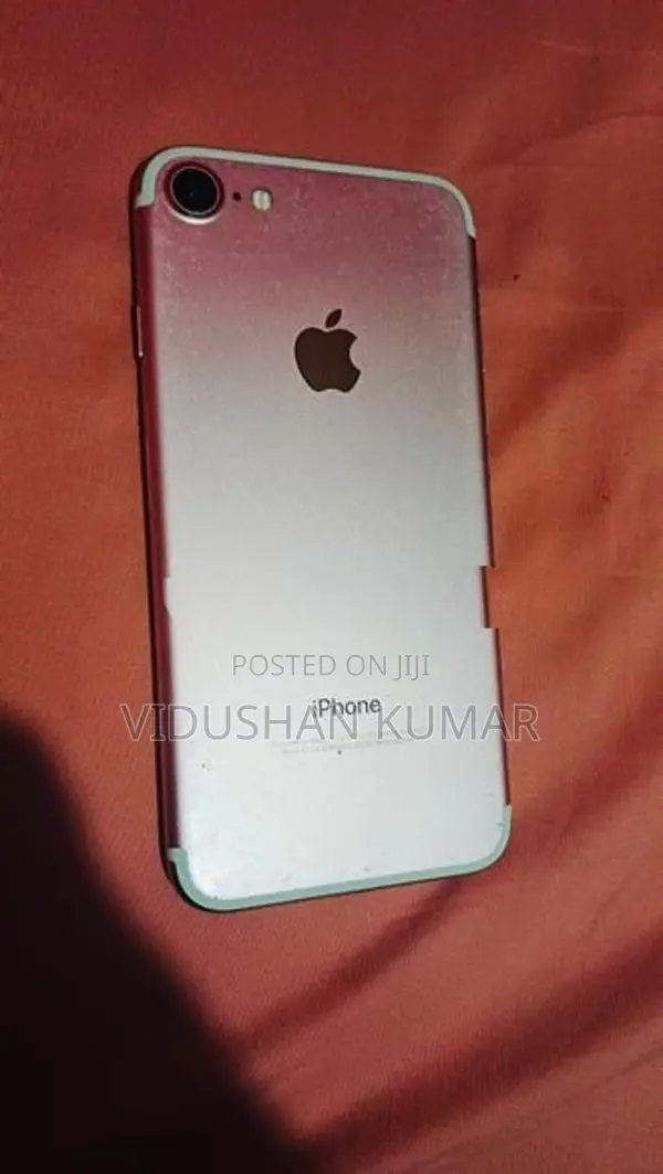 Apple iPhone 7 (Used)