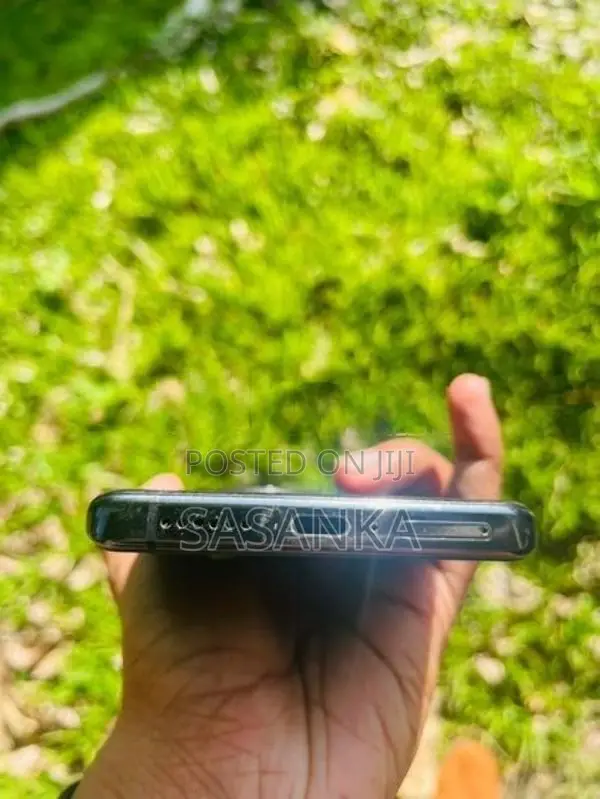 Vivo X90 (Used)