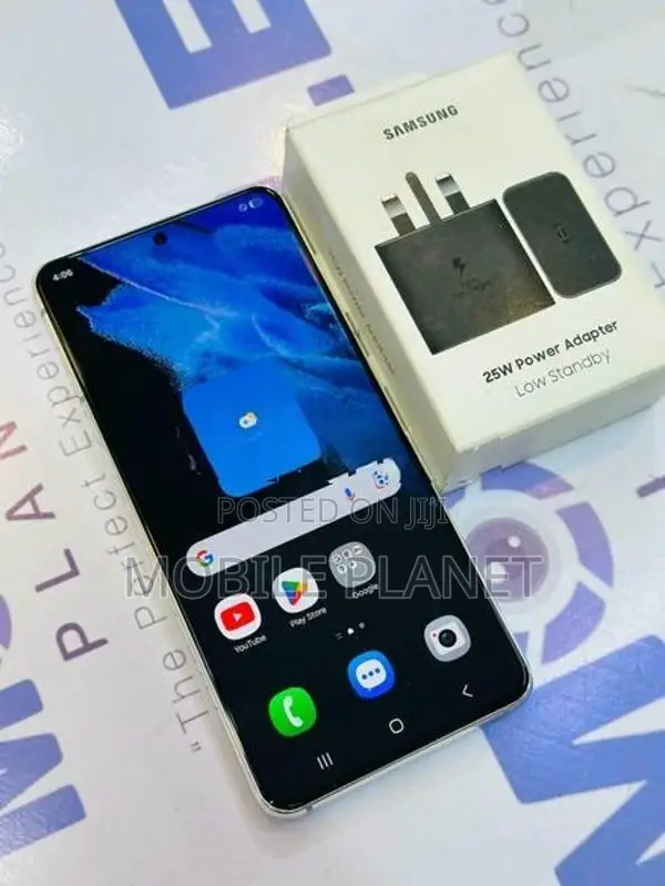Samsung Galaxy S21 5G 8GB 256GB (Used)