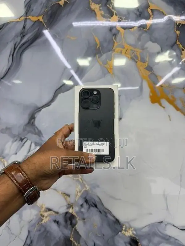 Apple iPhone 15 Pro 128GB (Used)