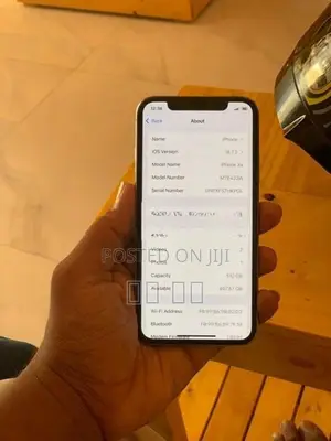 Apple iPhone XS (Used)