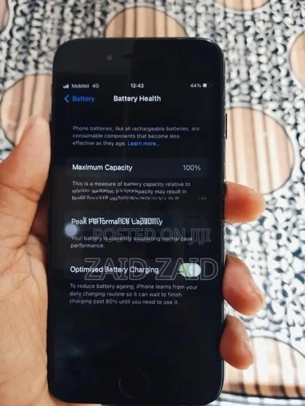 Apple iPhone 7 (Used)