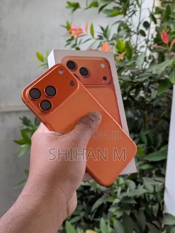 Apple iPhone 17 Pro Max Orange (Used)