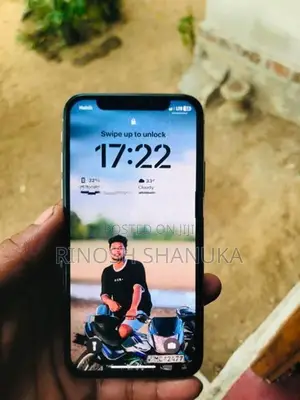 Apple iPhone X (Used)