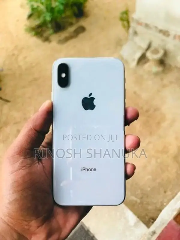 Apple iPhone X (Used)