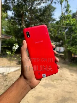 Samsung Galaxy A10 32GB (Used)
