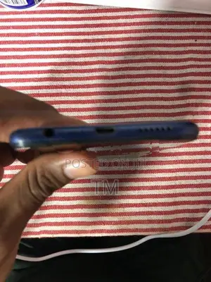Samsung Galaxy A10s (Used)