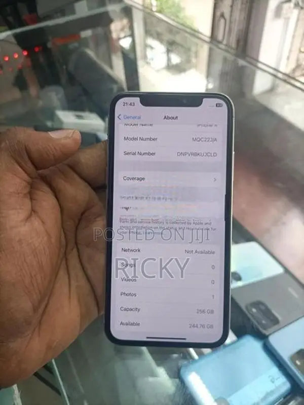 Apple iPhone X 256GB (Used)