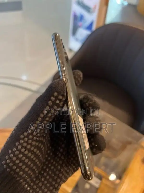 Apple iPhone 11 Pro (Used)