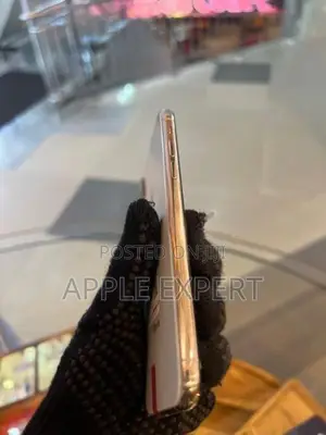 Apple iPhone XS (Used)