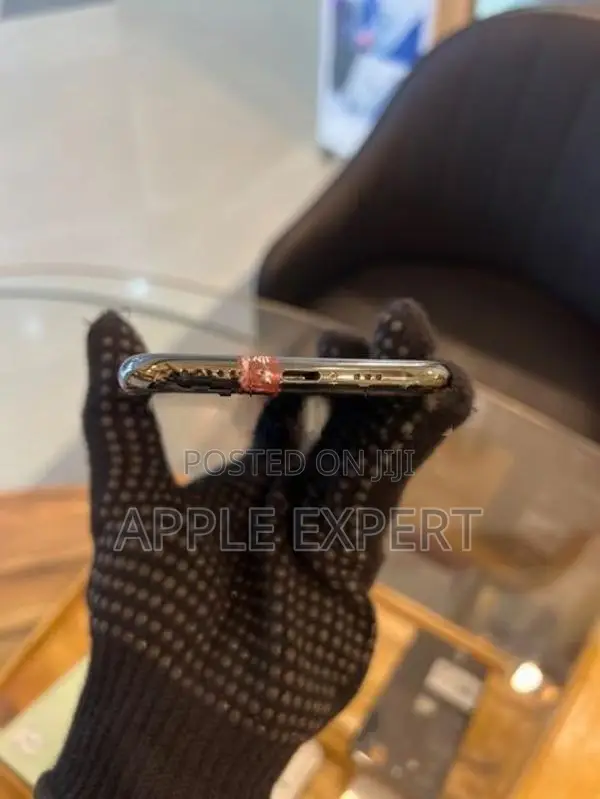 Apple iPhone 11 Pro (Used)