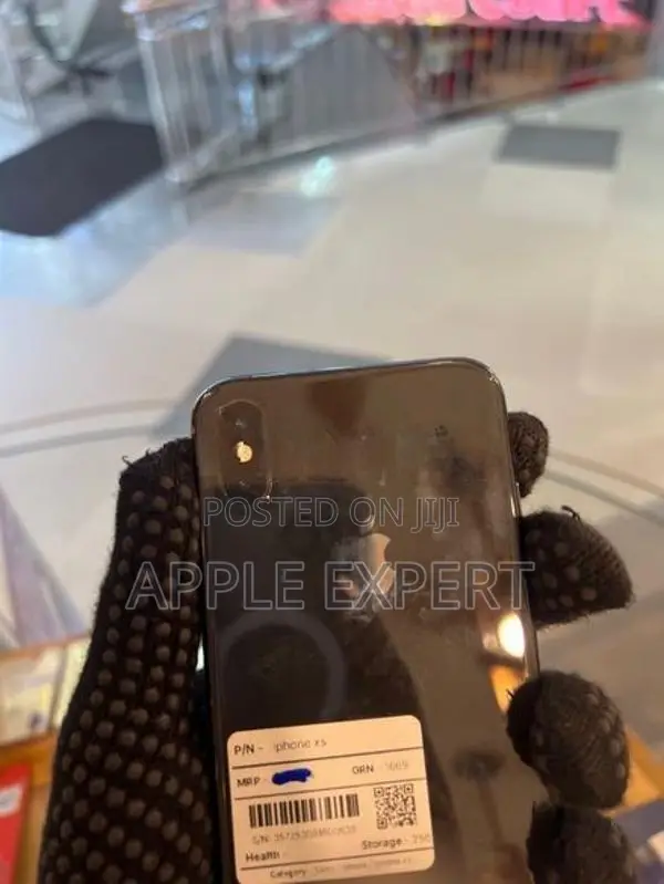 Apple iPhone XS (Used)