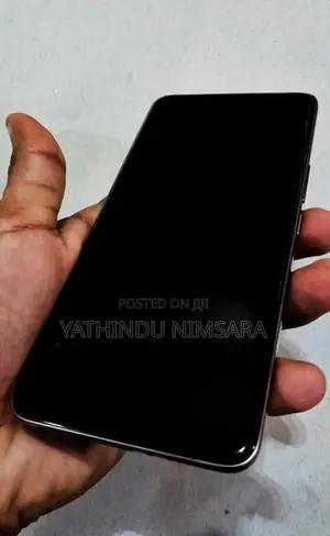 Vivo V60 12GB 256GB 5G (Used)