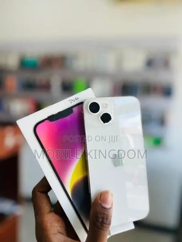 Apple iPhone 14 (Used)