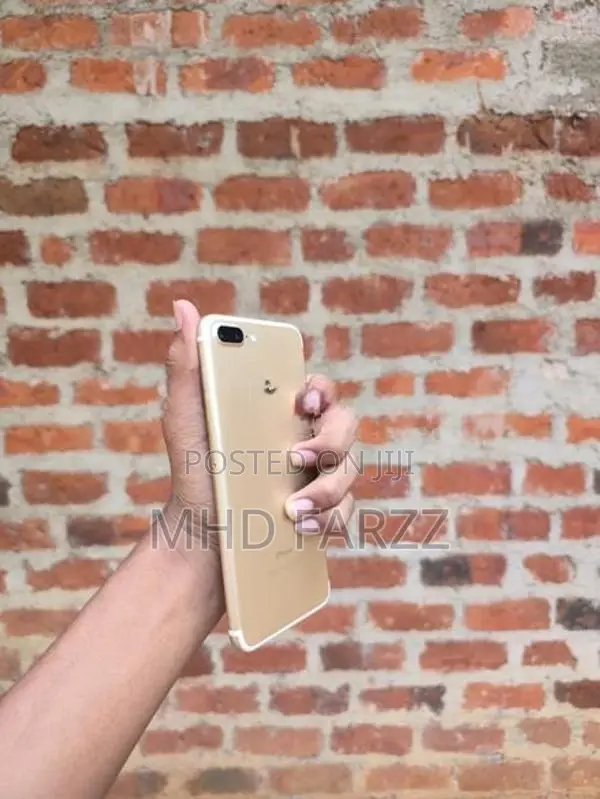Apple iPhone 7 Plus (Used)