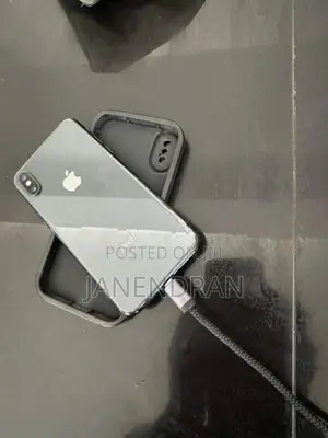Apple iPhone X (Used)