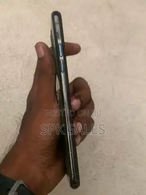 Apple iPhone 11 Pro Max (Used)