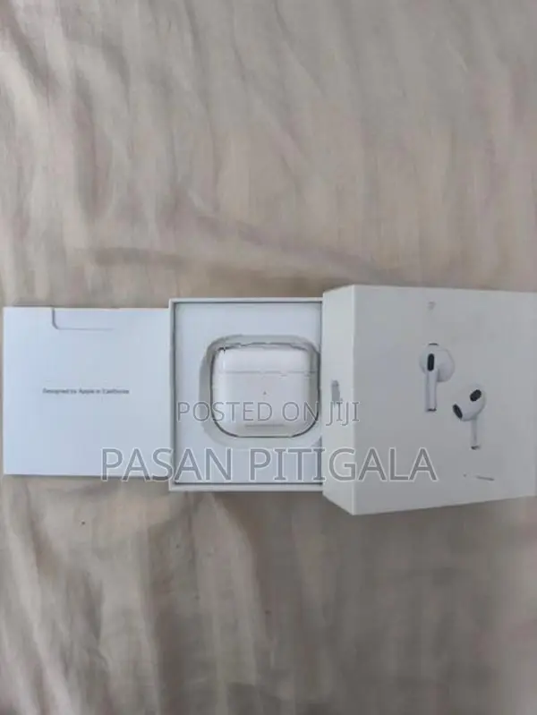 Apple AirPods 3