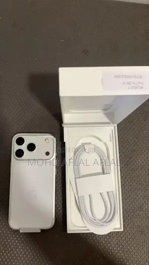 Apple iPhone 17 Pro 256GB (Used)