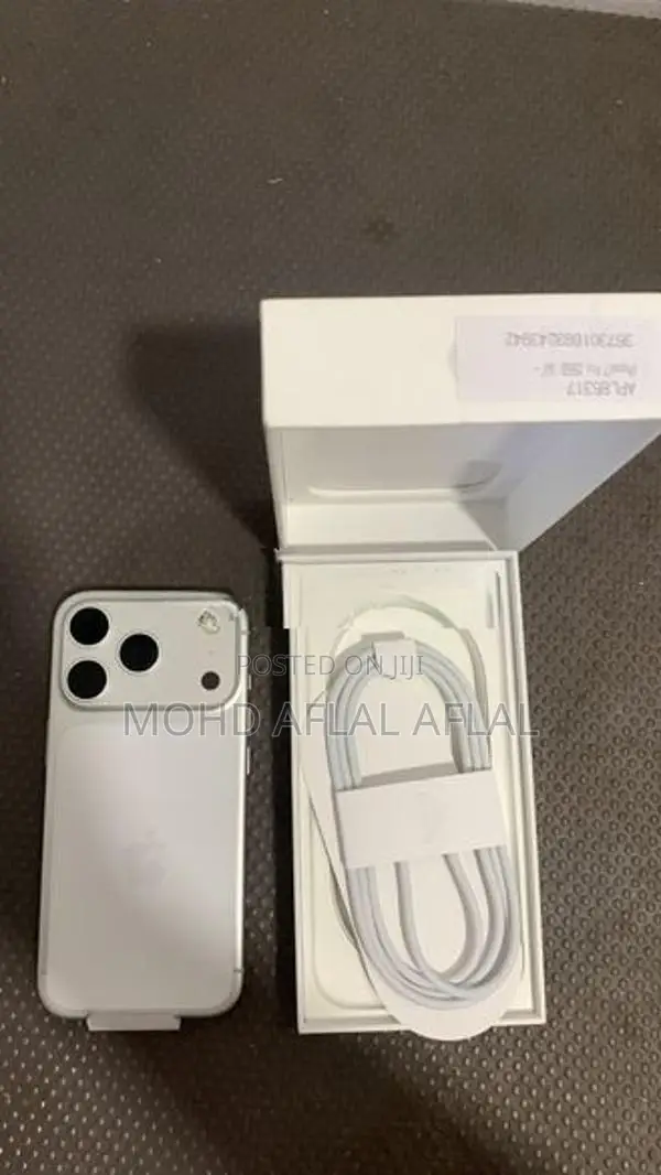 Apple iPhone 17 Pro 256GB (Used)