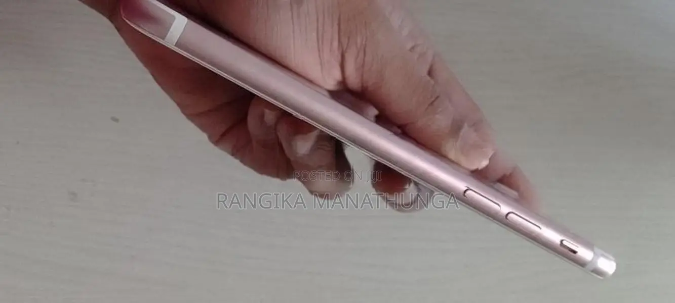 Apple iPhone 7 (Used)