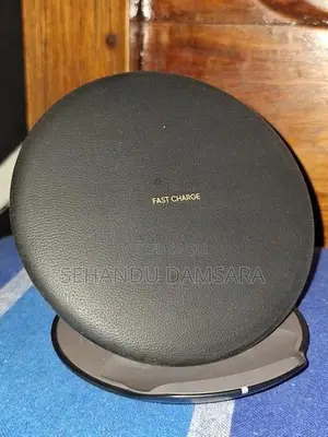 Samsung Fast Wireless Charger (Used)