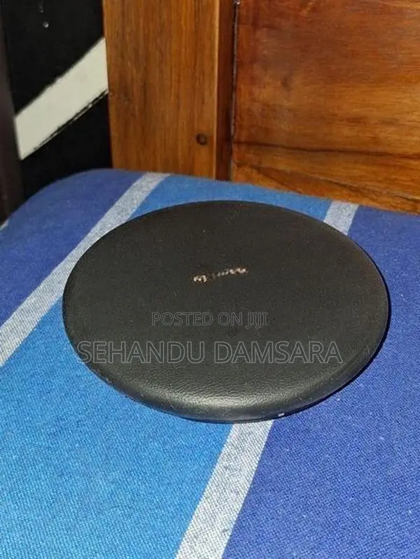 Samsung Fast Wireless Charger (Used)