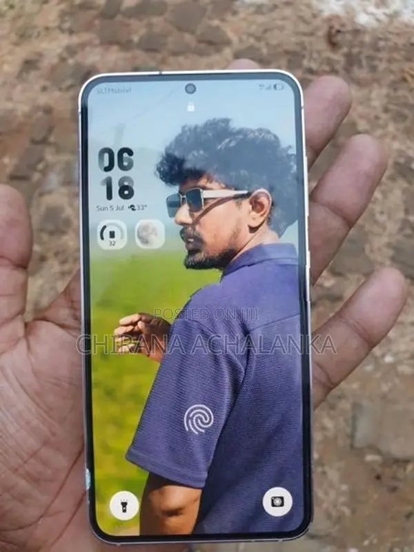 Samsung Galaxy S23 (Used)