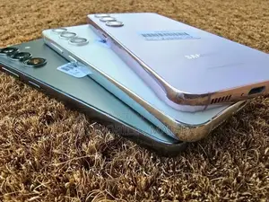 Samsung Galaxy S23 5G 8GB/256GB (Used)