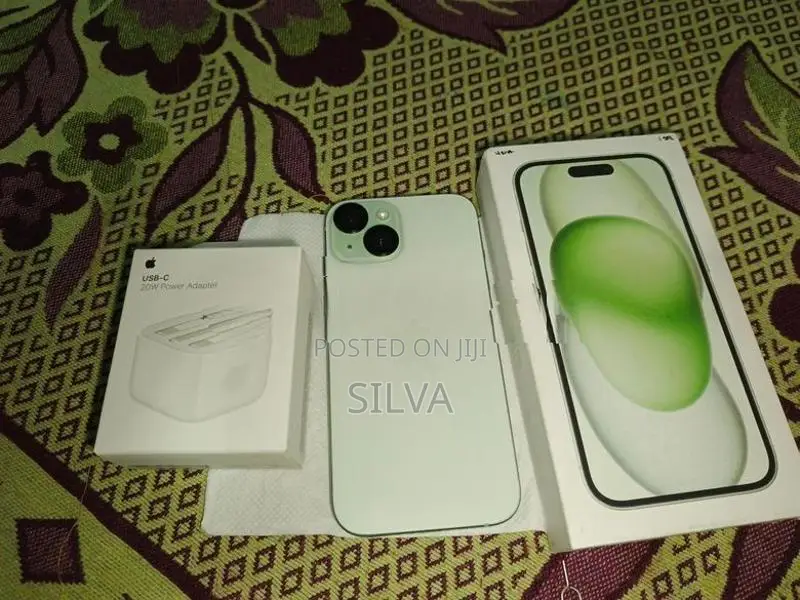 Apple iPhone 15 128GB (Used)
