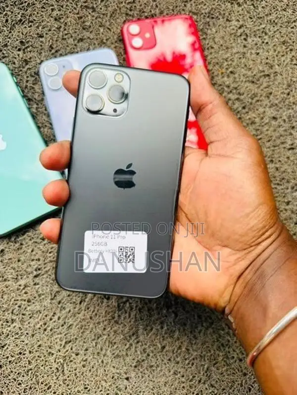 Apple iPhone 11 Pro 256GB (Used)