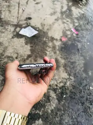 Apple iPhone XS (Used)