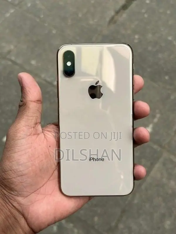 Apple iPhone XS i phone (Used)