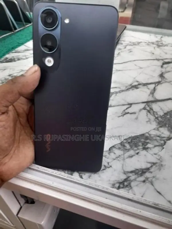 Vivo Y04 (Used)