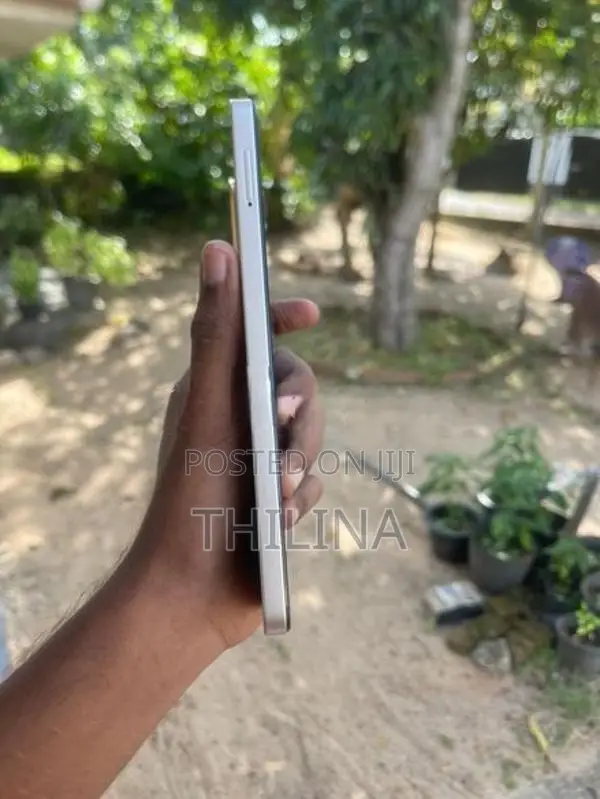 Xiaomi Redmi A5 64GB (Used)