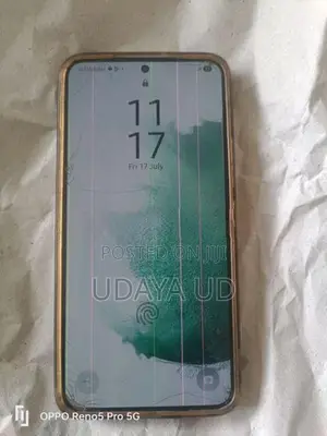 Samsung Galaxy S22 (Used)