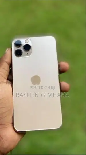 Apple iPhone 11 Pro (Used)